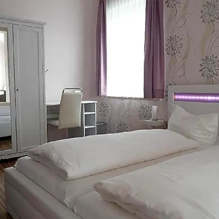 H5 Hotel 2*